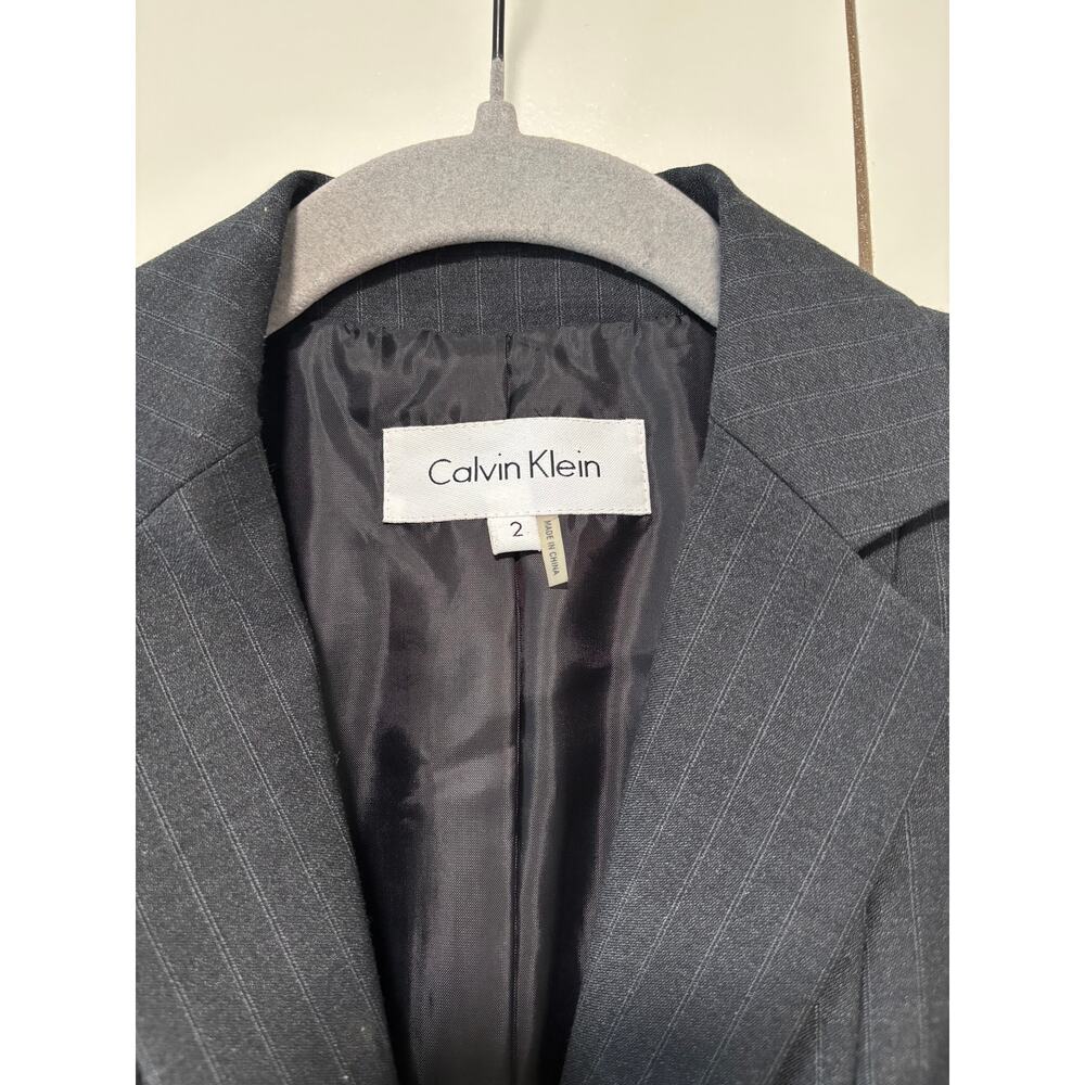 Calvin Klein Dark Gray Pinstripe Blazer Size 2 - Picture 4 of 11